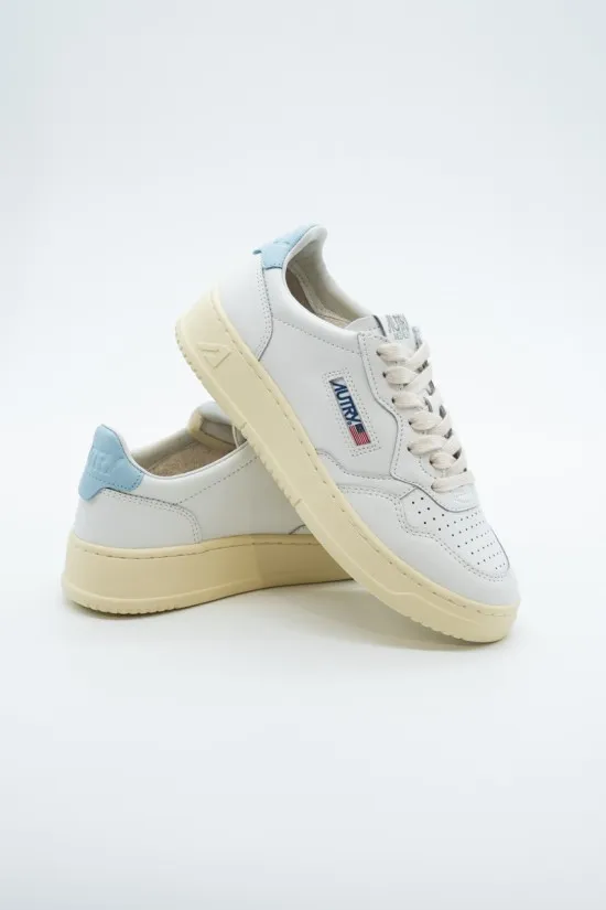 AUTRY MEDALIST LOW SNEAKER WOM AULW LL64