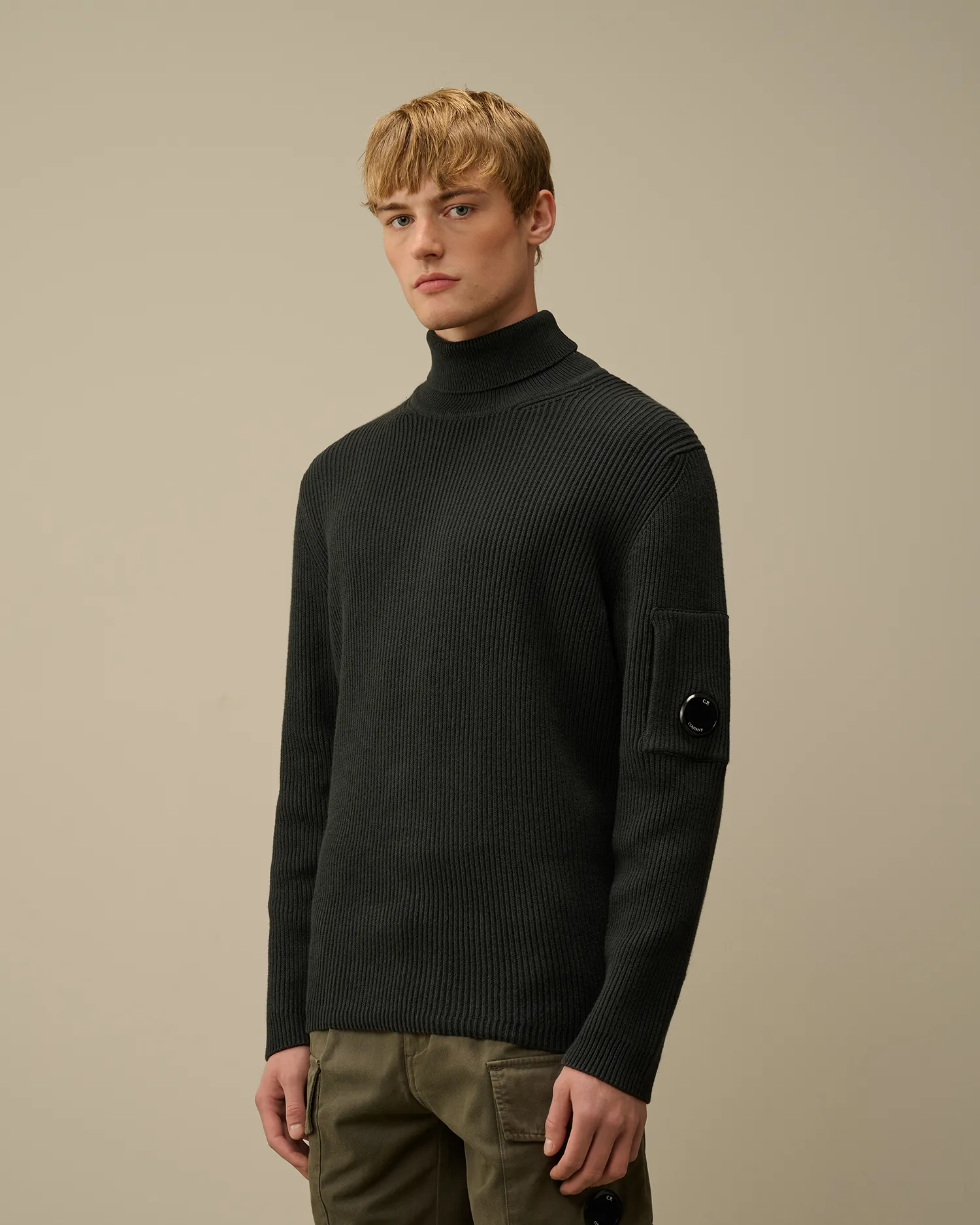 Full Rib Turtleneck Knit