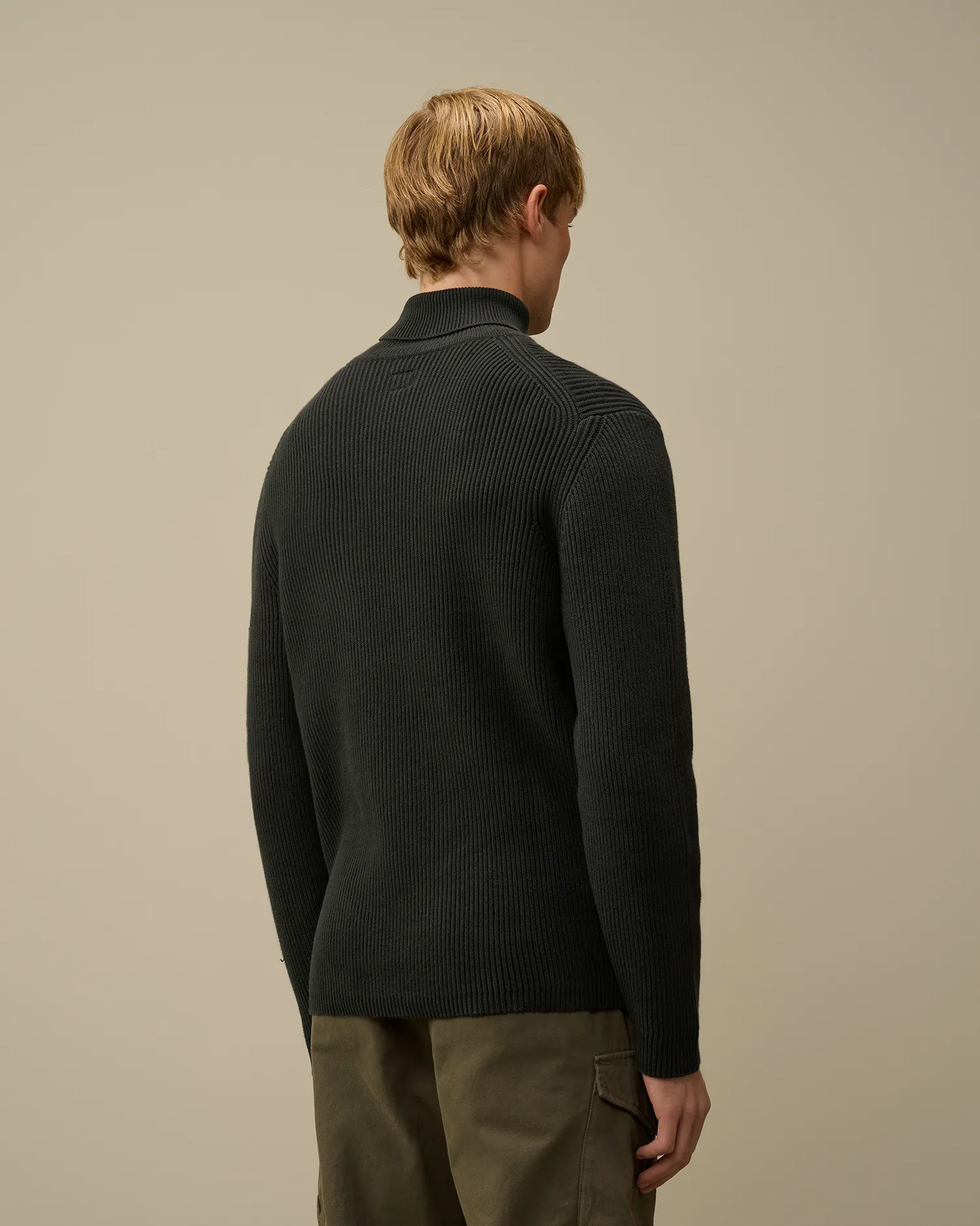 Full Rib Turtleneck Knit