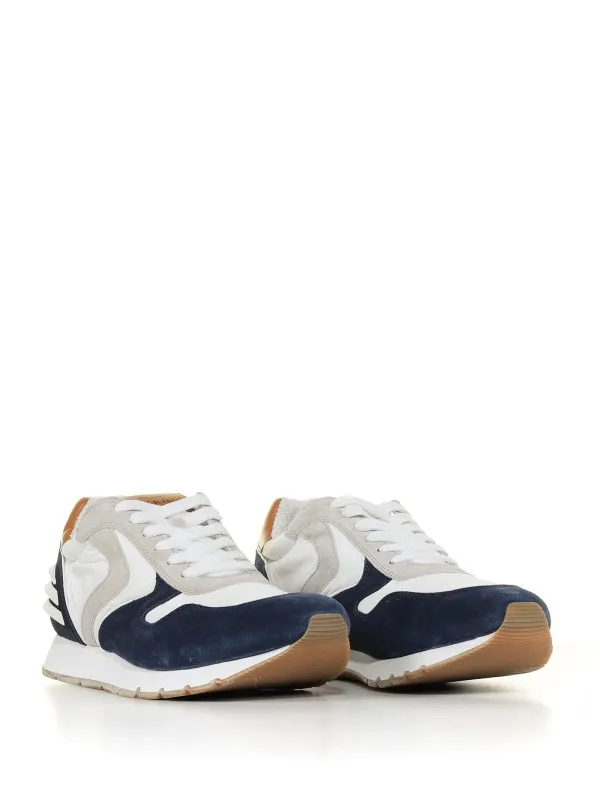 Liam Power  sneaker with contrasting details