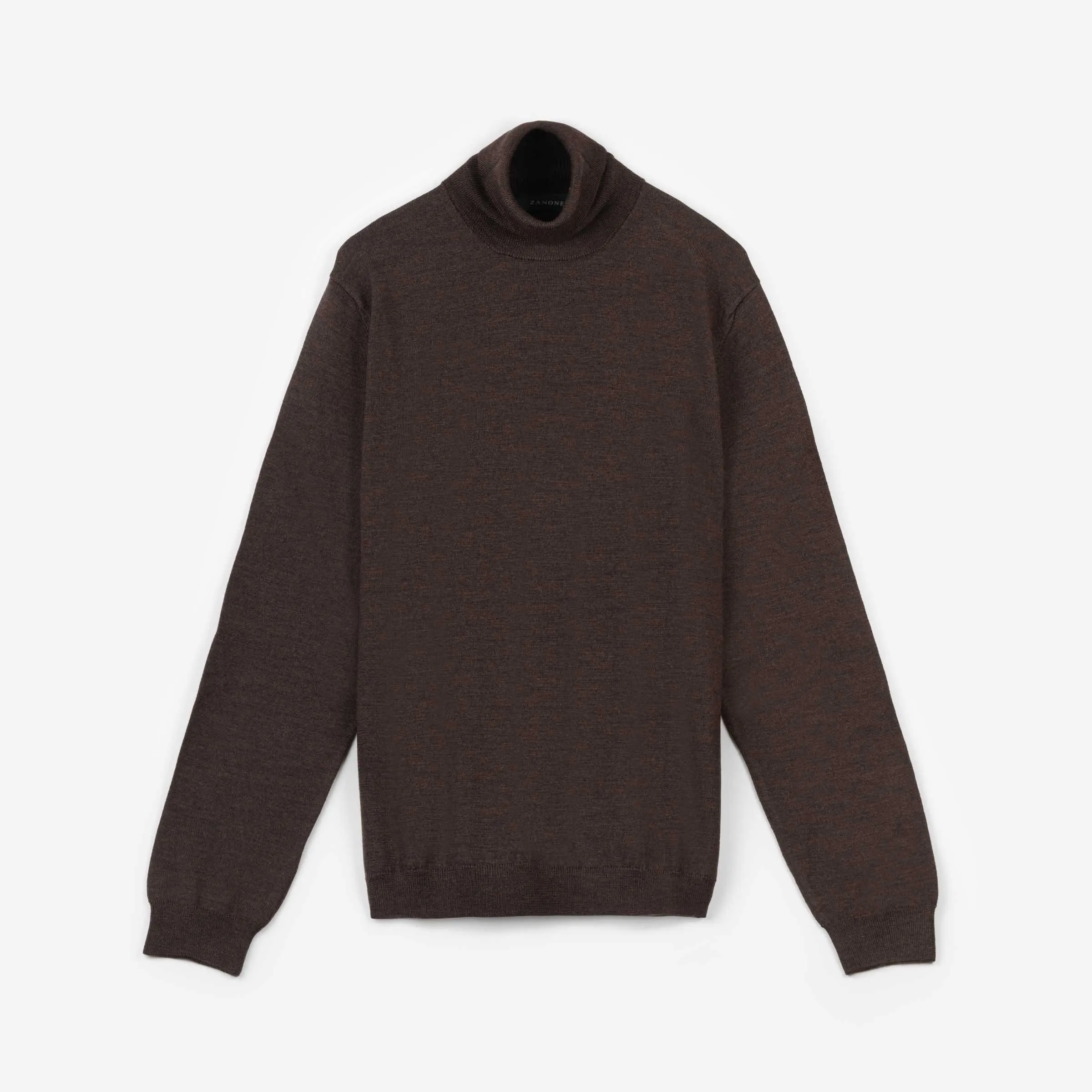 Virgin wool turtleneck